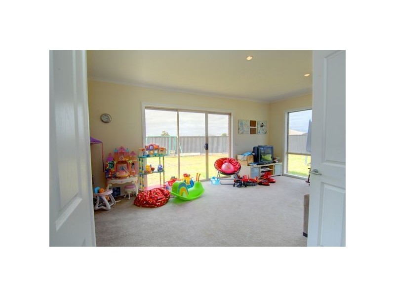 3 Polwarth Court, Alfredton VIC 3350