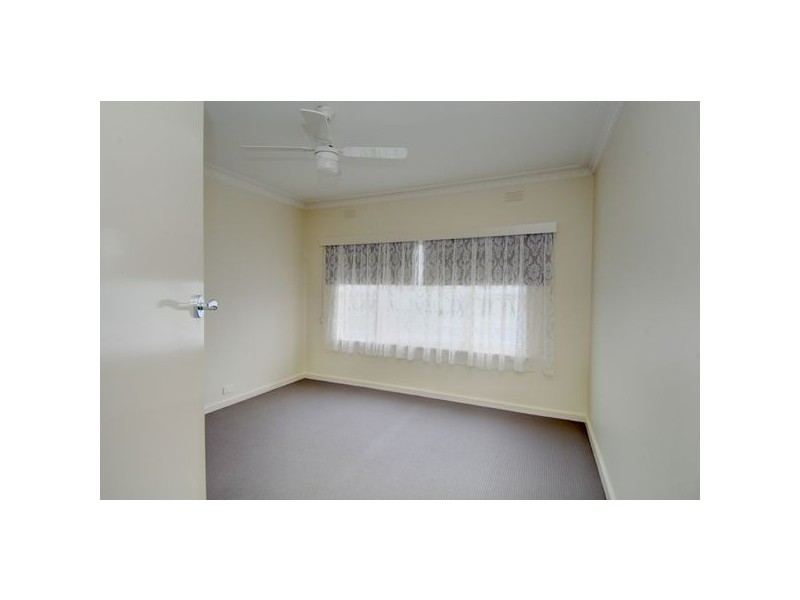 14 Shirley Street, Wendouree VIC 3355