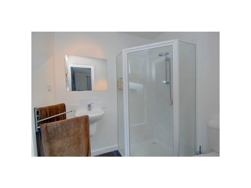 8 Bergs Lane, Mount Helen VIC 3350