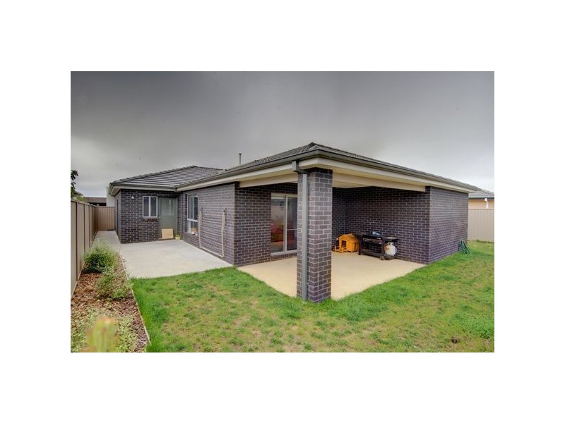 28 Clovedale Avenue, Alfredton VIC 3350