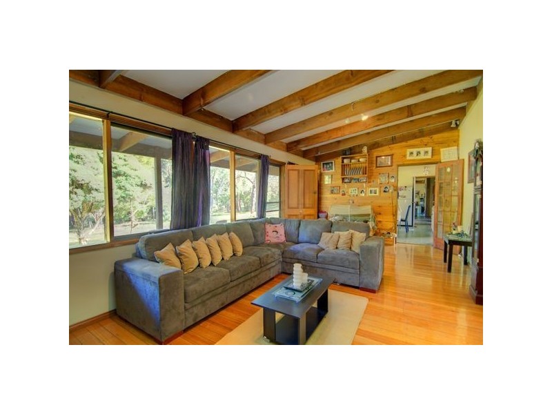 16 McCartys Lane, Buninyong VIC 3357