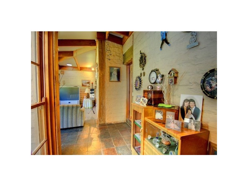 16 McCartys Lane, Buninyong VIC 3357