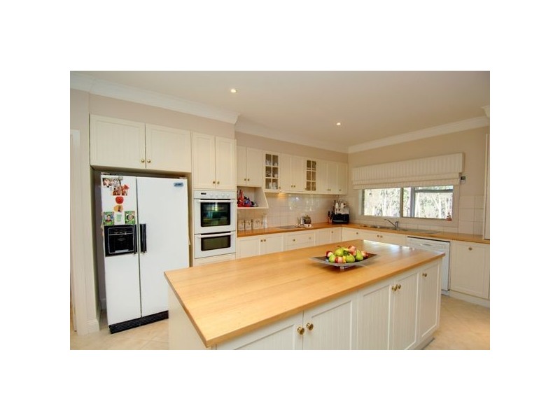 407 Swinglers Road, Invermay VIC 3352