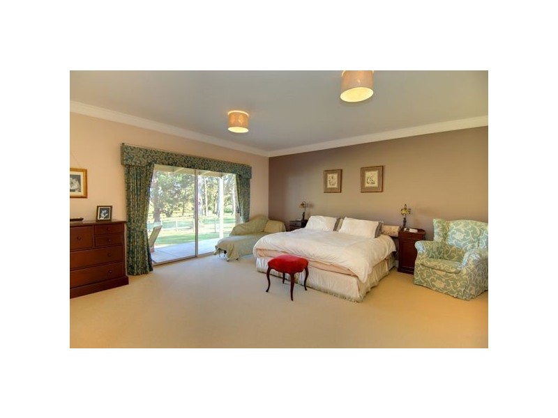 407 Swinglers Road, Invermay VIC 3352