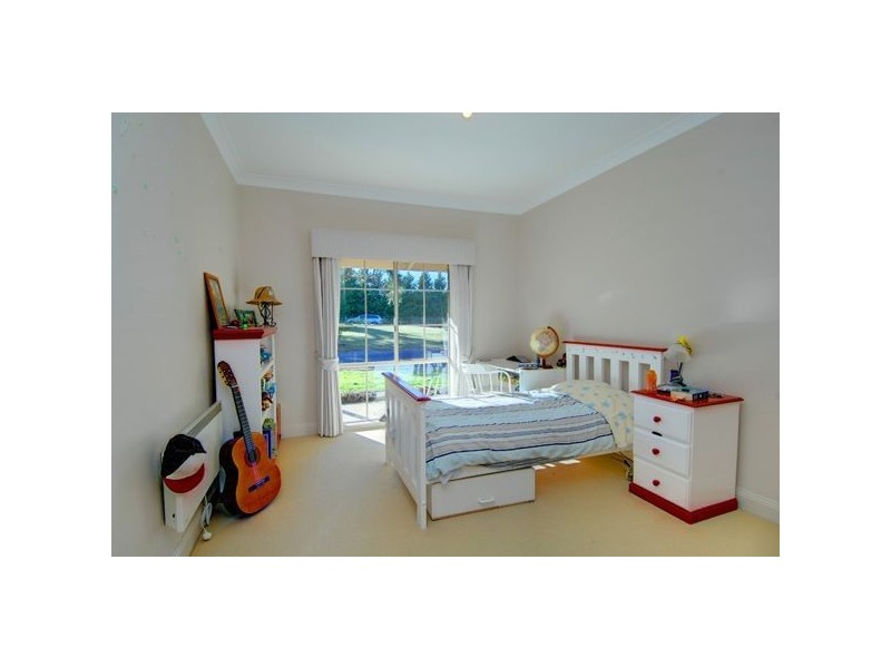 407 Swinglers Road, Invermay VIC 3352