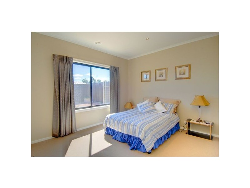 12 Jacob Court, Alfredton VIC 3350