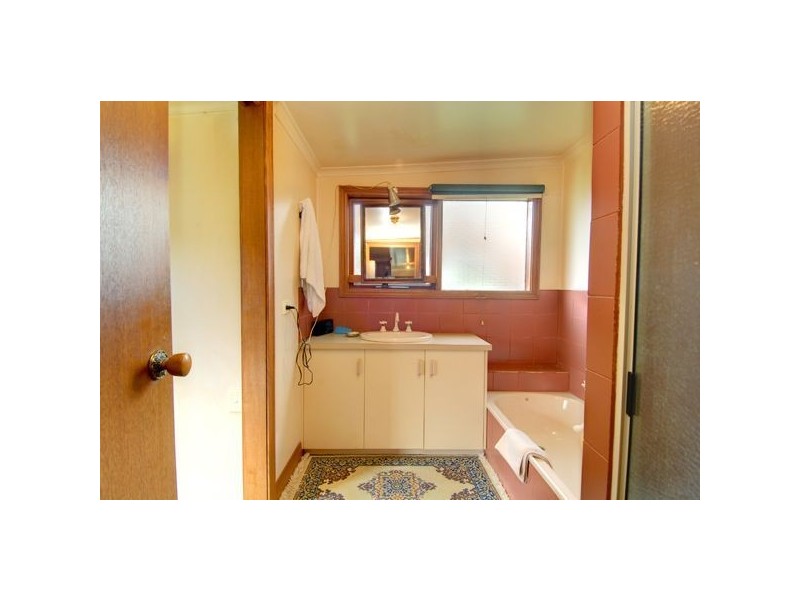 14 Lofven Street, Ballarat VIC 3350