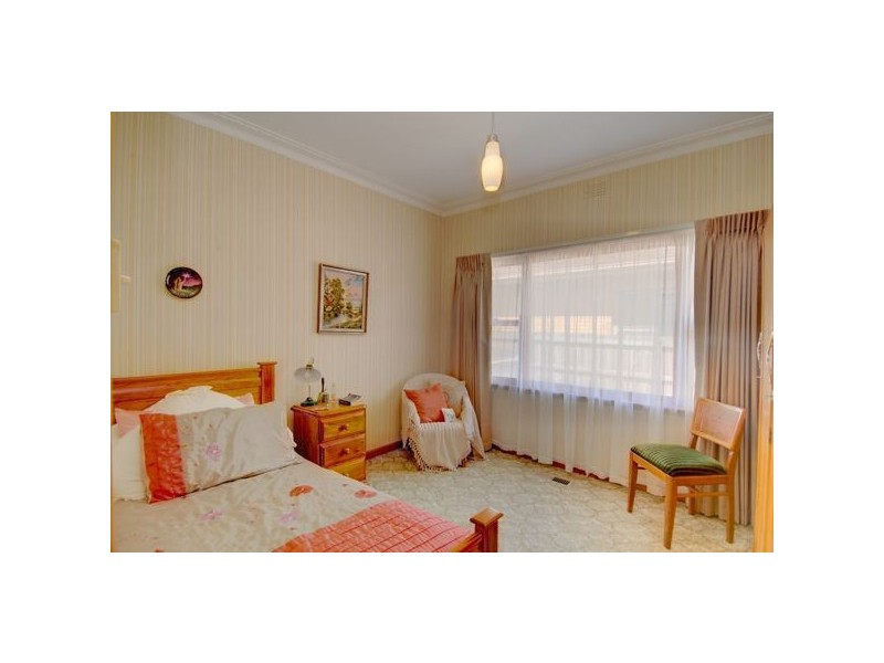 8 Cardigan Avenue, Alfredton VIC 3350