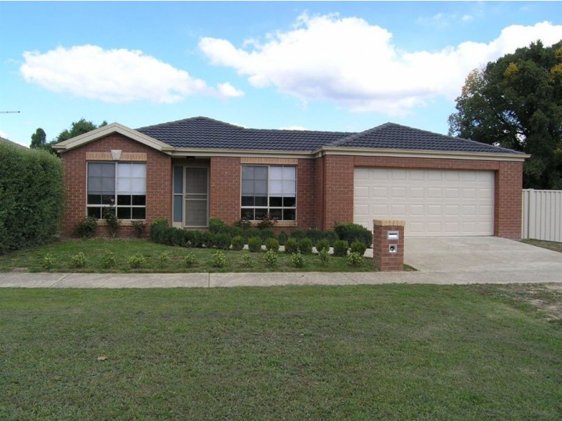 3 Cushing Avenue, Creswick VIC 3363