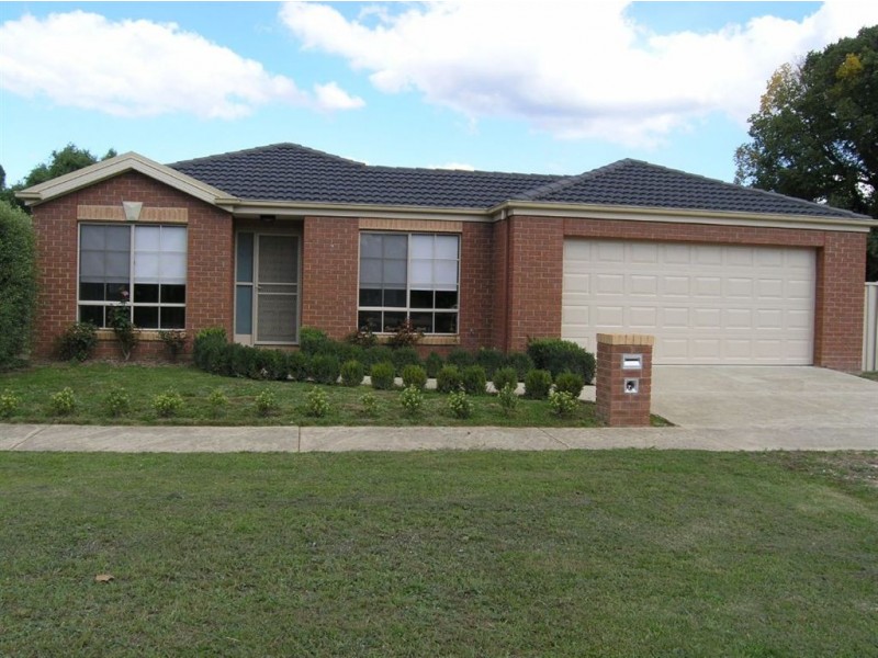 3 Cushing Avenue, Creswick VIC 3363