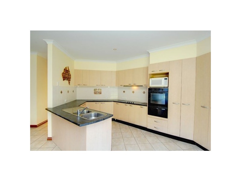 59 Tooheys Close, Gordon VIC 3345