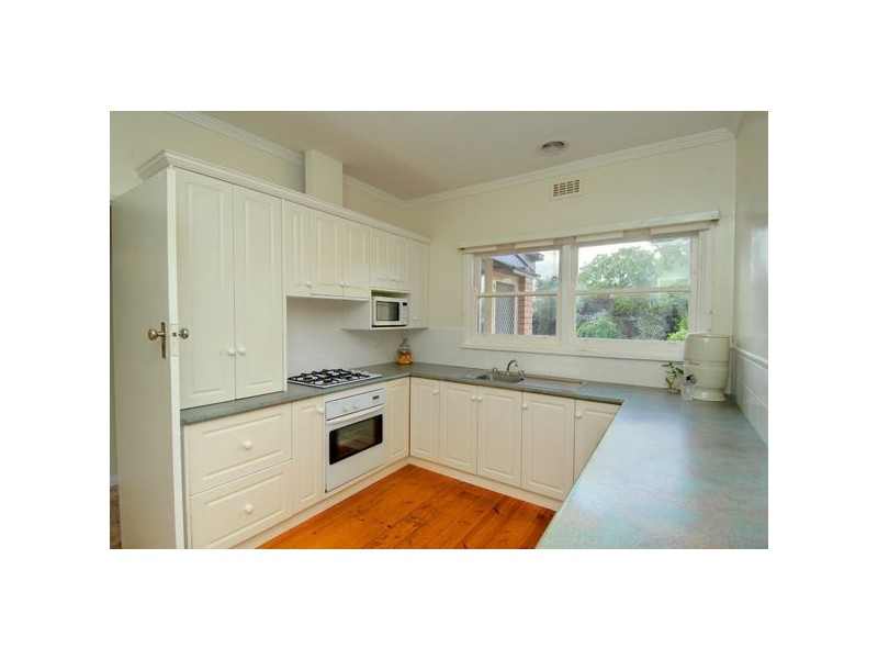 846 Howitt Street, Wendouree VIC 3355