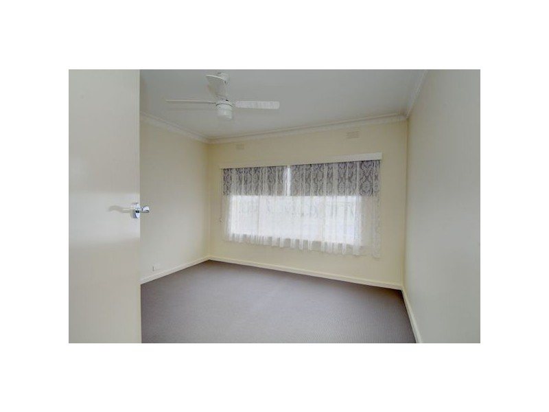 14 Shirley Street, Wendouree VIC 3355