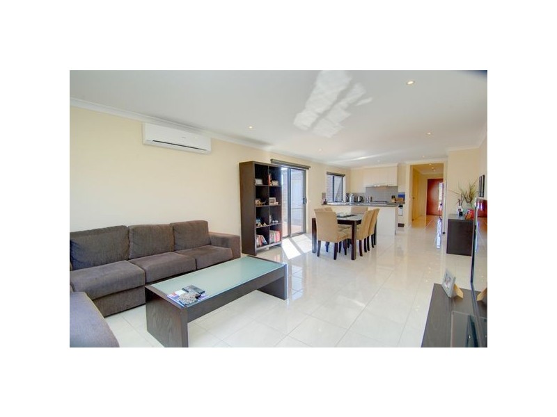 153 Canadian Lakes Boulevard, Ballarat VIC 3350