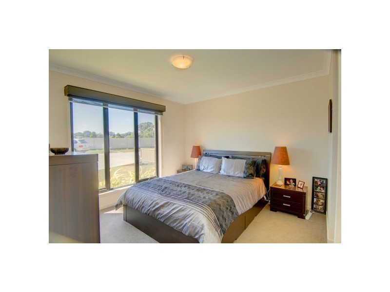 153 Canadian Lakes Boulevard, Ballarat VIC 3350