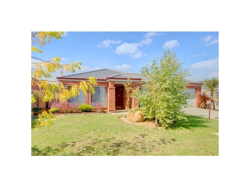 3 Hanwood Close, Delacombe VIC 3356