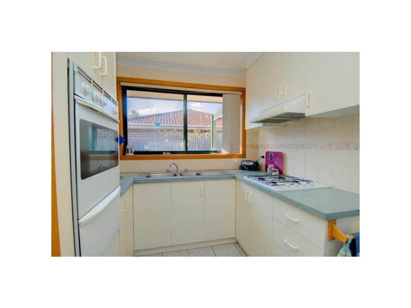 2 Lauderdale Avenue, Alfredton VIC 3350