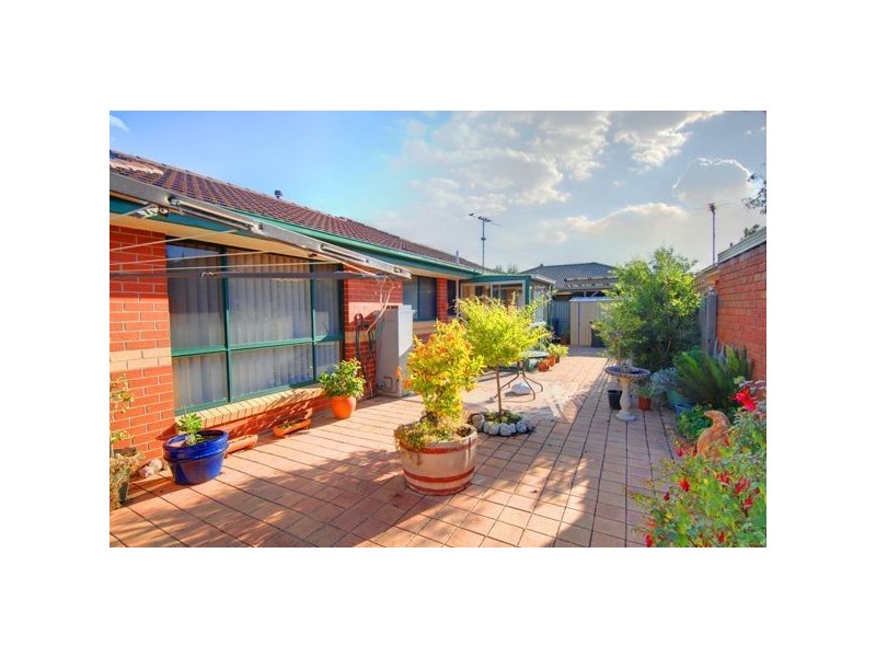 2 Lauderdale Avenue, Alfredton VIC 3350