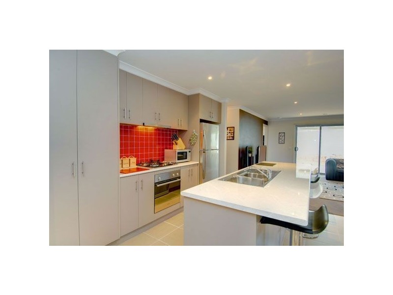 3 Waterside Close, Macarthur Park, Ballarat VIC 3350