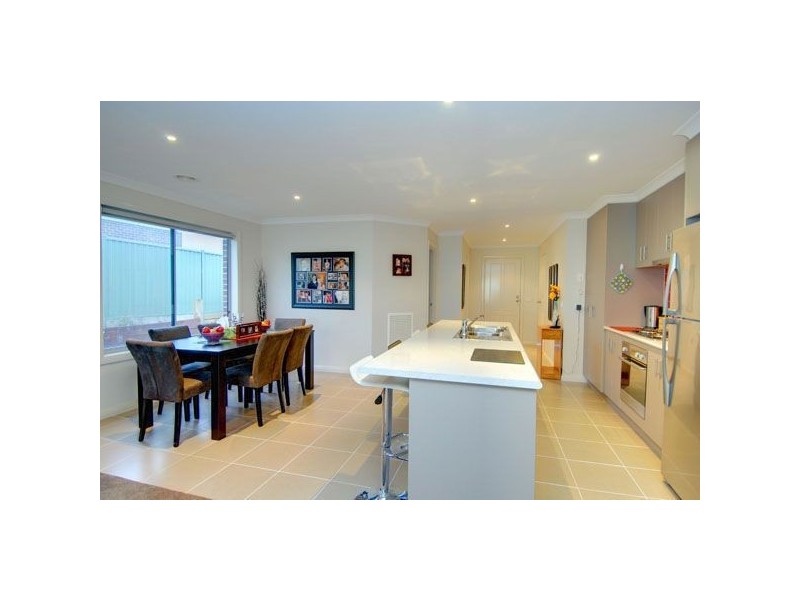 3 Waterside Close, Macarthur Park, Ballarat VIC 3350