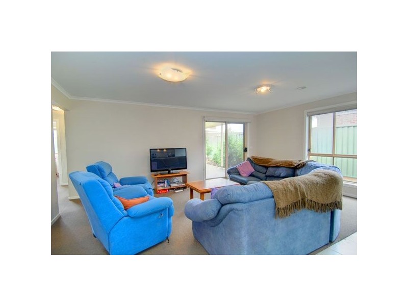 18 Orbost Drive, Macarthur Park, Ballarat VIC 3350