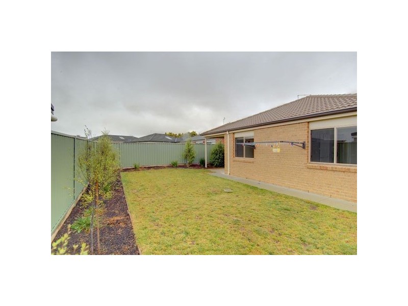 18 Orbost Drive, Macarthur Park, Ballarat VIC 3350