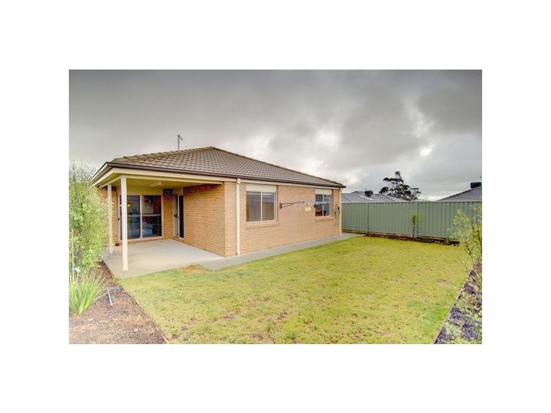 18 Orbost Drive, Macarthur Park, Ballarat VIC 3350