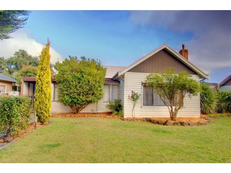 34 Alexandra Street, Redan VIC 3350