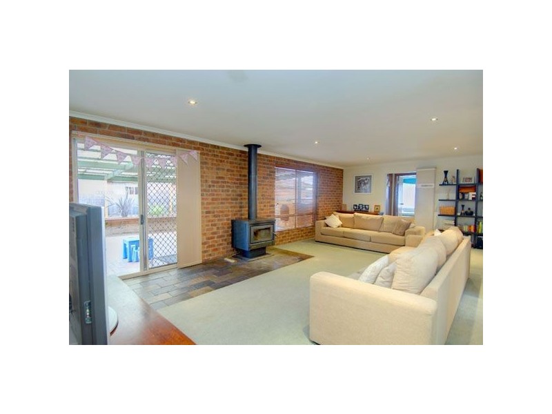 22 Shasta Drive, Delacombe VIC 3356