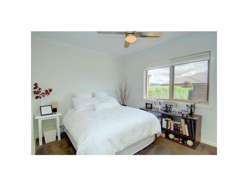 20 Merino Drive, Alfredton VIC 3350