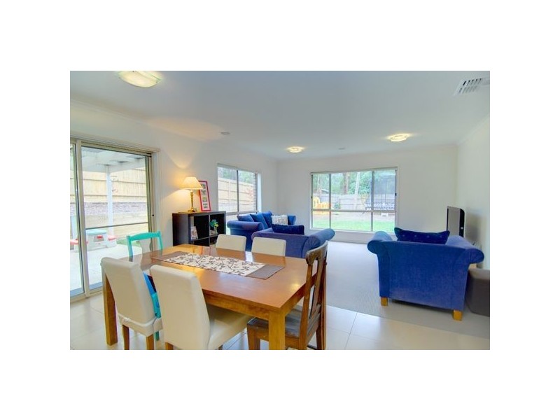 5 Fletcher Court, Mount Helen VIC 3350