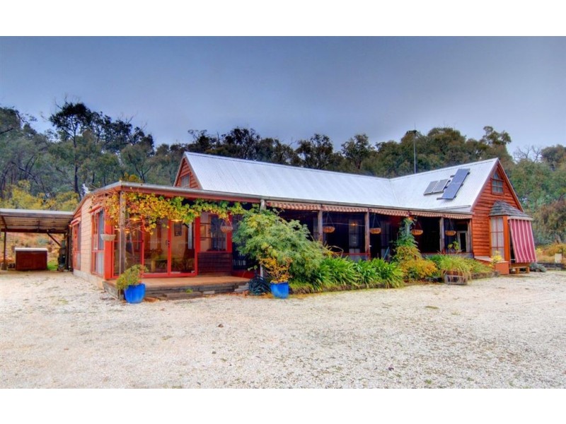 95 Centre Road, Beaufort VIC 3373