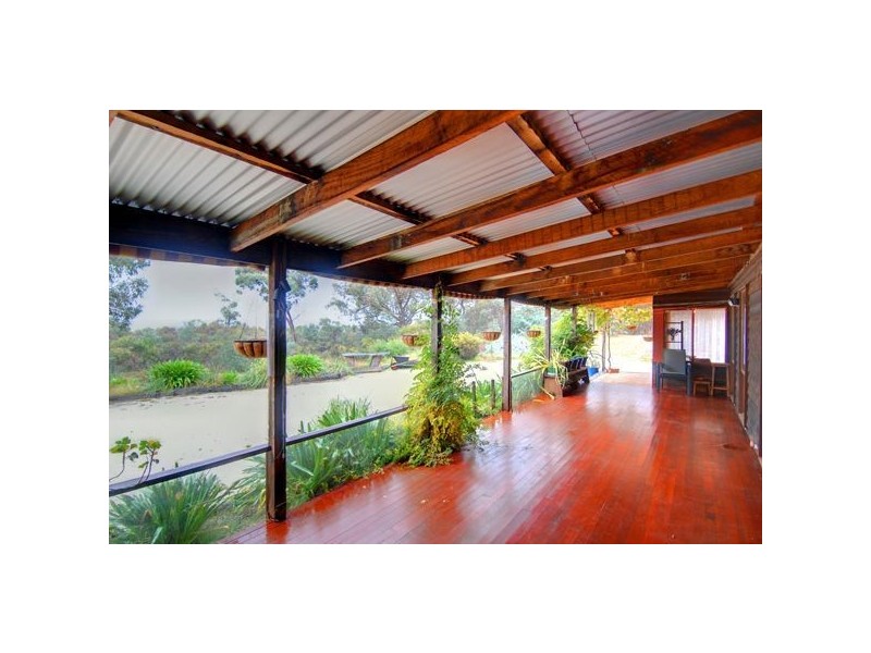 95 Centre Road, Beaufort VIC 3373