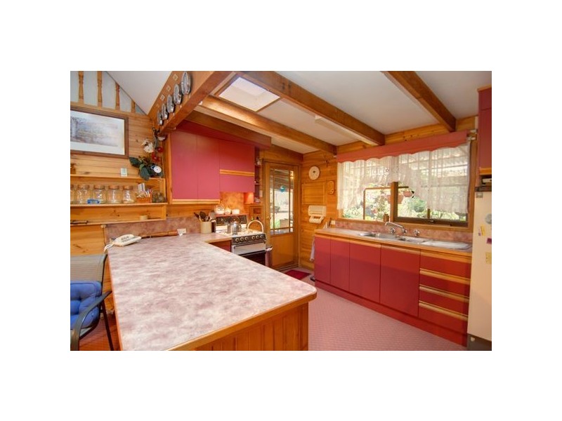 95 Centre Road, Beaufort VIC 3373