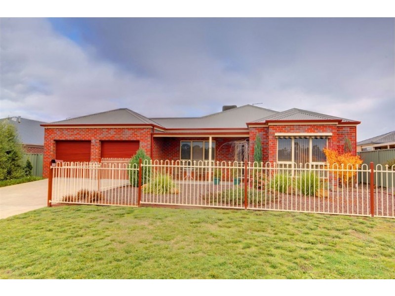 26 Darling Street, Sebastopol VIC 3356