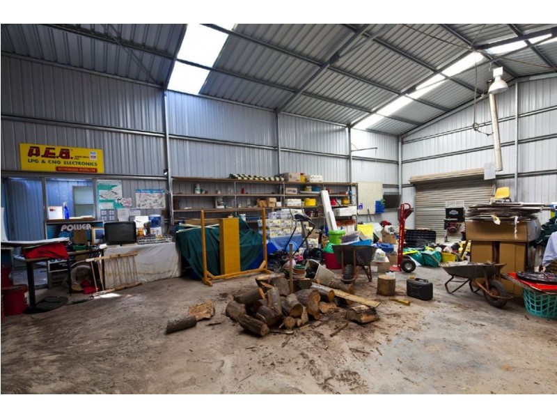 2130 Midland Highway, Springmount VIC 3364