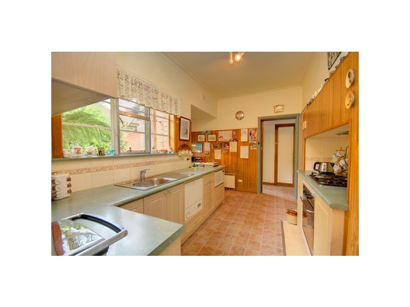 9 Muir Crescent, Ballarat VIC 3350