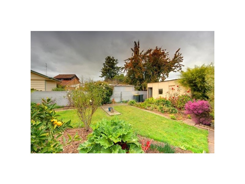 9 Muir Crescent, Ballarat VIC 3350