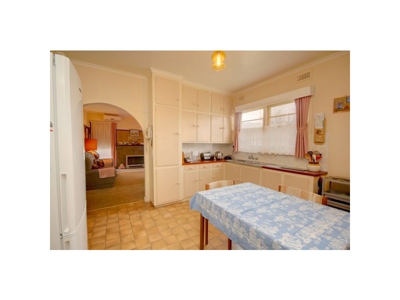 5 Boronia Grove, Wendouree VIC 3355