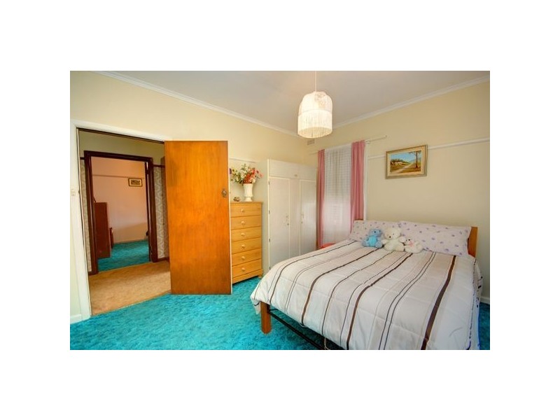 5 Boronia Grove, Wendouree VIC 3355