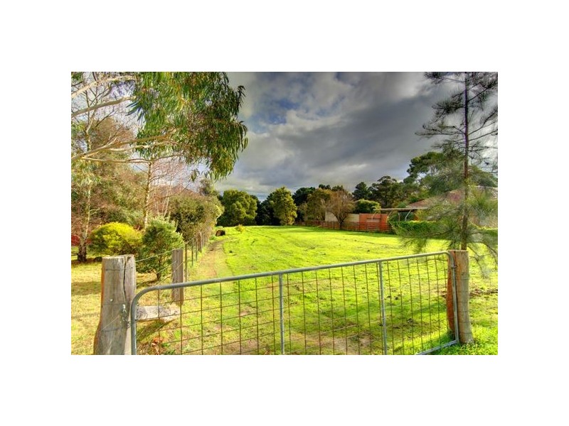 2110 Geelong Road, Mount Helen VIC 3350