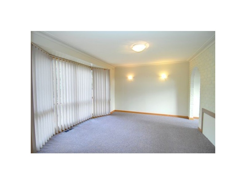 1 Bruce Drive, Sebastopol VIC 3356