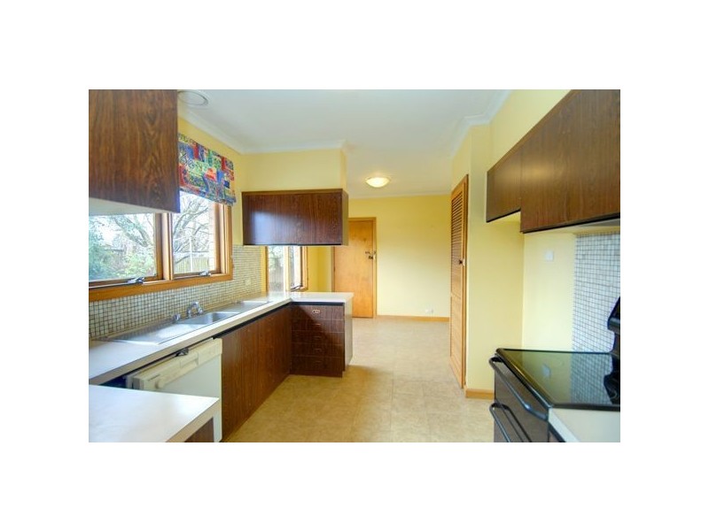 1 Bruce Drive, Sebastopol VIC 3356