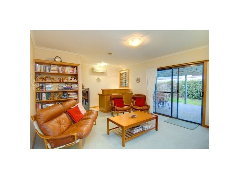 15 Jack Court, Alfredton VIC 3350