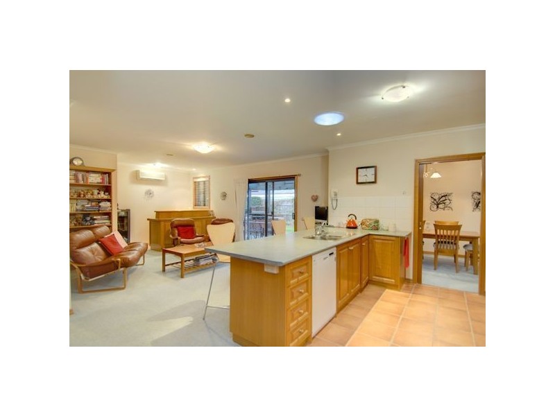 15 Jack Court, Alfredton VIC 3350