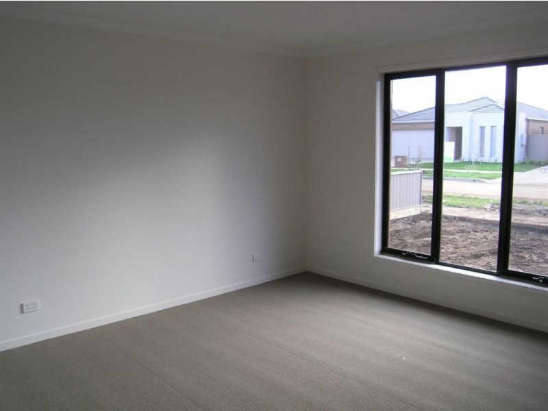 178 Oberon Street, Alfredton VIC 3350