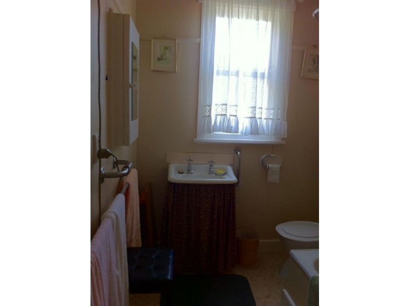 2 St Georges Lake Road, Creswick VIC 3363