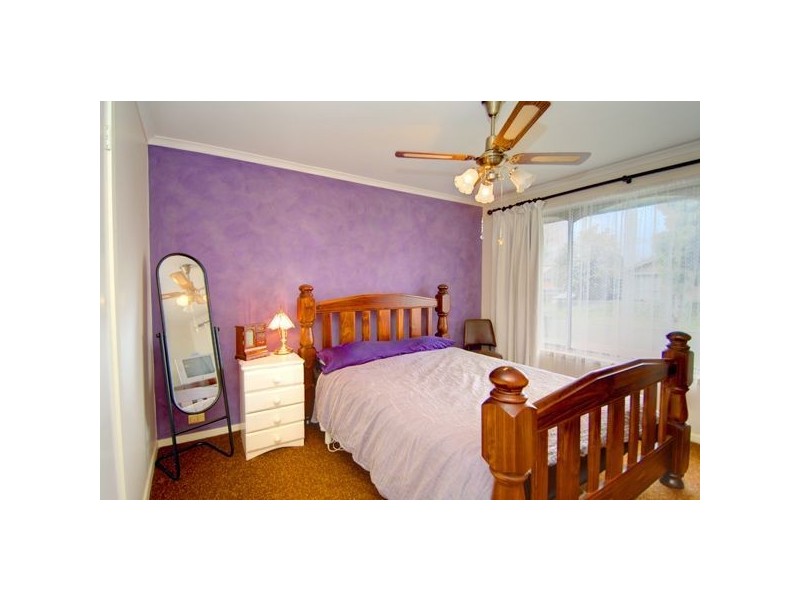 260 Learmonth Road, Wendouree VIC 3355