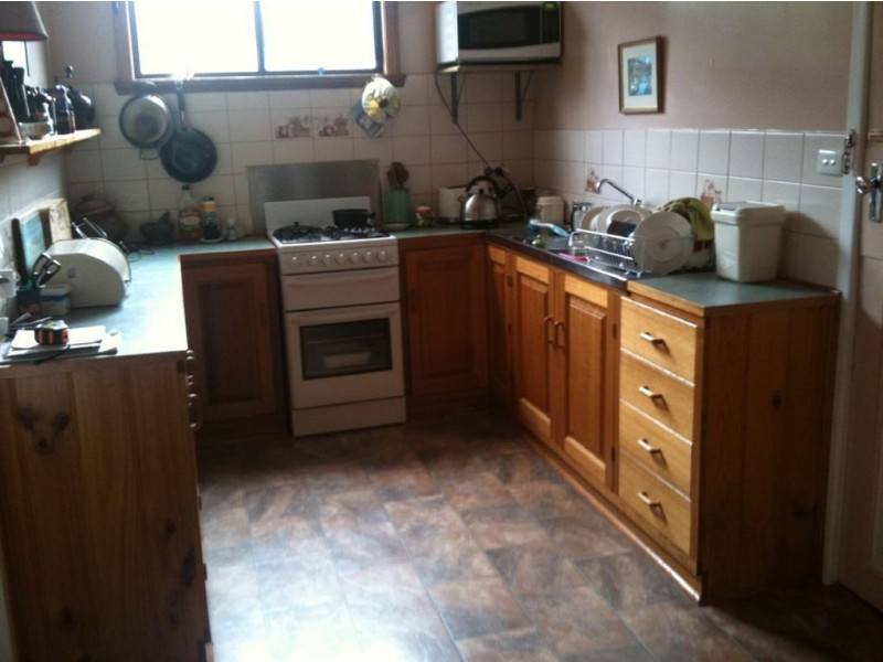 9 Camp Street, Creswick VIC 3363