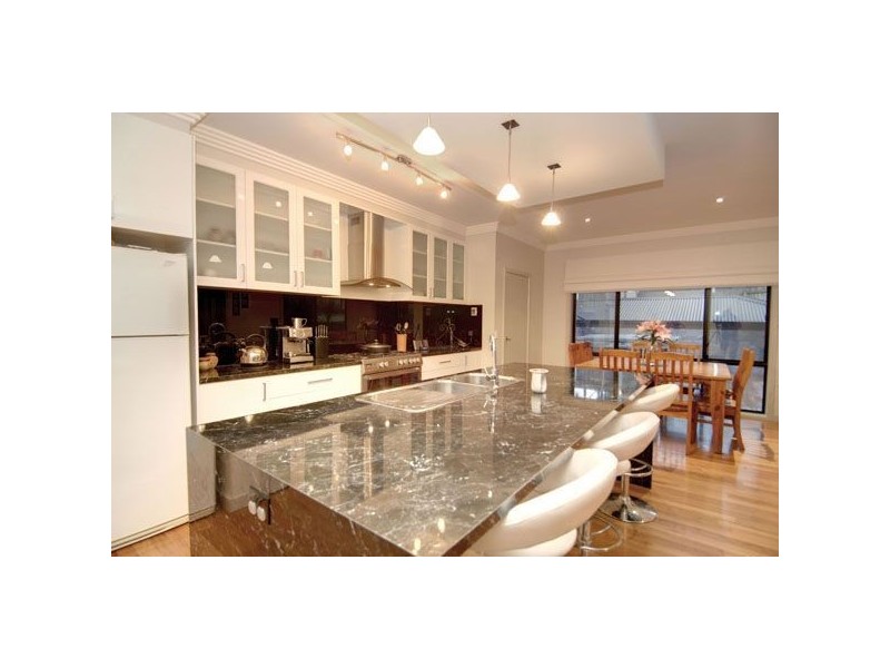 12 Zoe Drive, Mount Helen VIC 3350